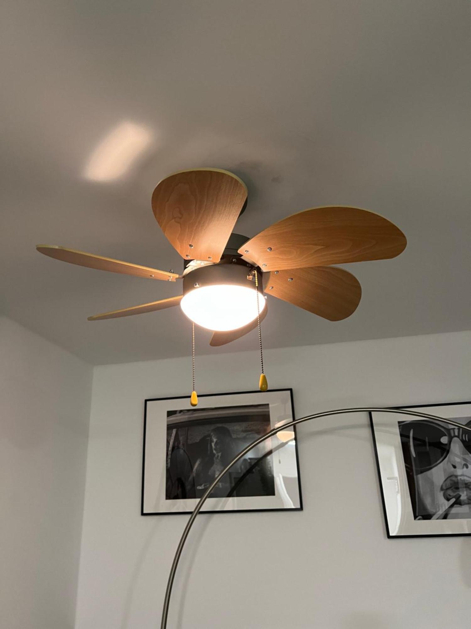 Grosse Gemuetliche Ferienwohnung Mit Klimaanlage, Parkplatz Inklusive Top ! Фюрт Экстерьер фото